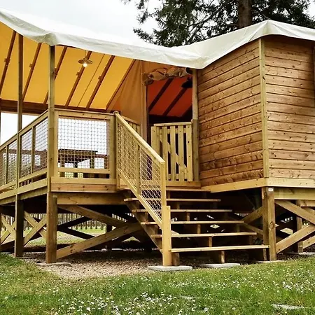 O'sofa Camping Du Parc De Cremault Campingplatz *